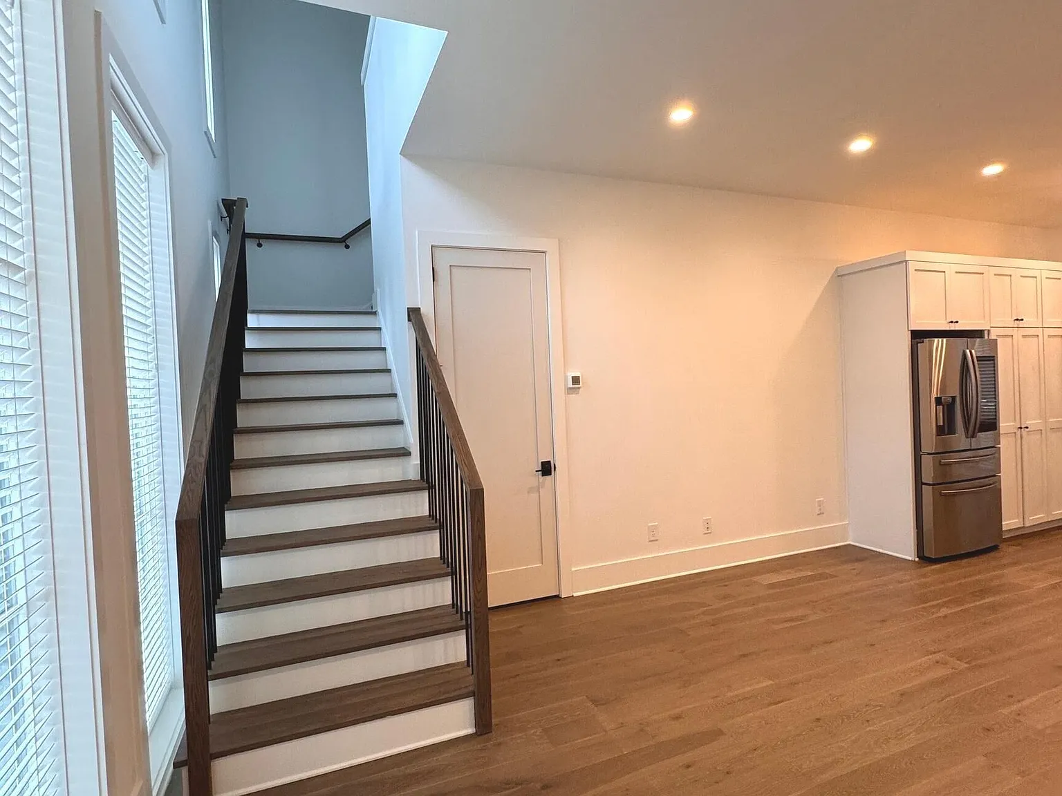 4 bed, 2.5 bath, 1728 sqft, $3,950 — Photo 4
