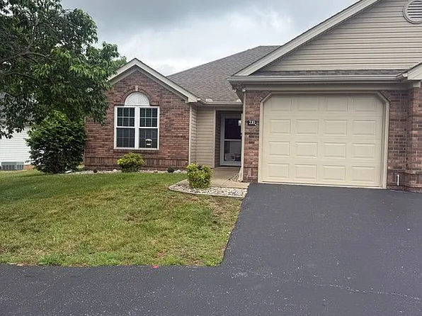 210 Lost River Ln, Bowling Green, KY 42104