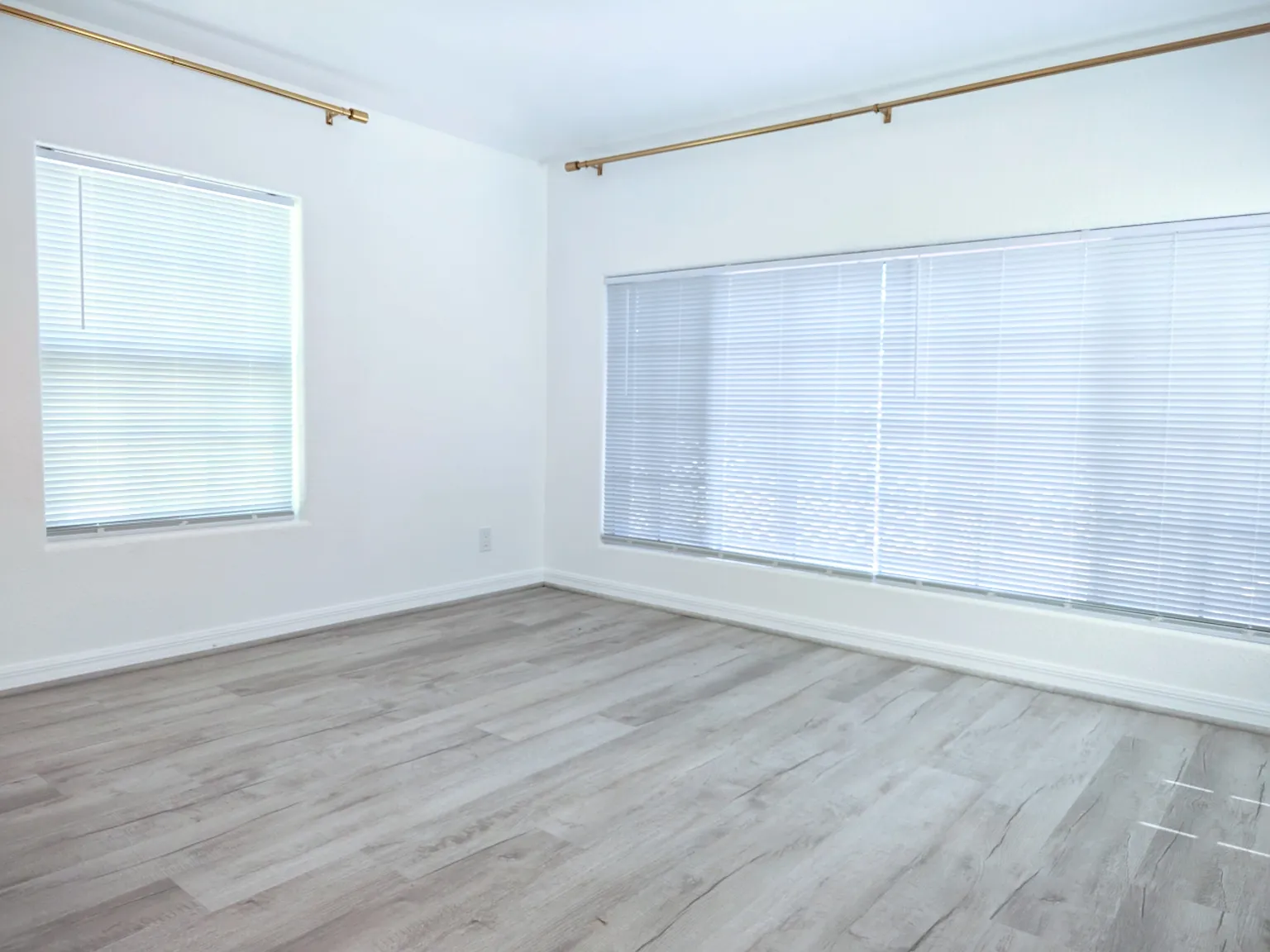 331 Woodland Avenue — Photo 2