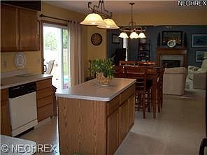 4th image of 8423 Forest View Dr