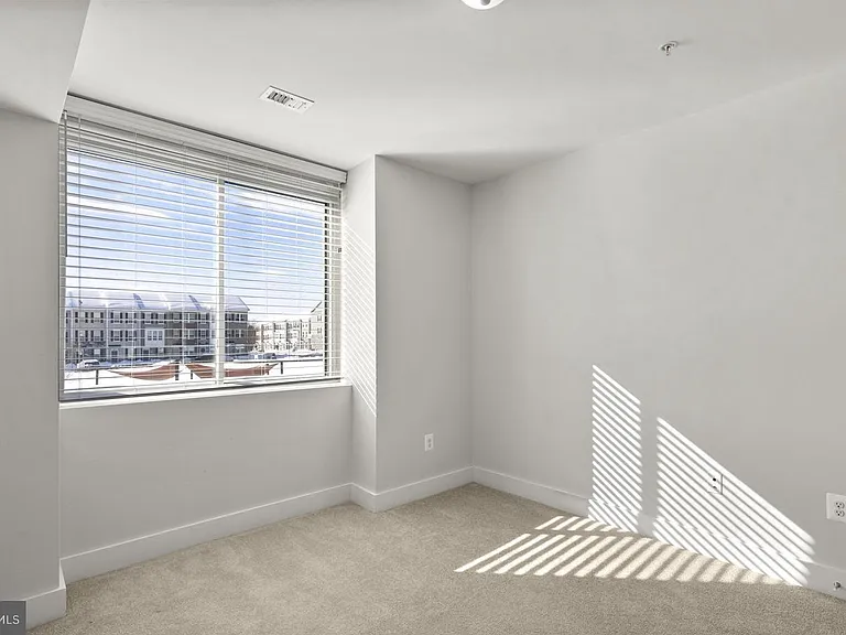 19520 Village Walk Dr #3-101 — Photo 18