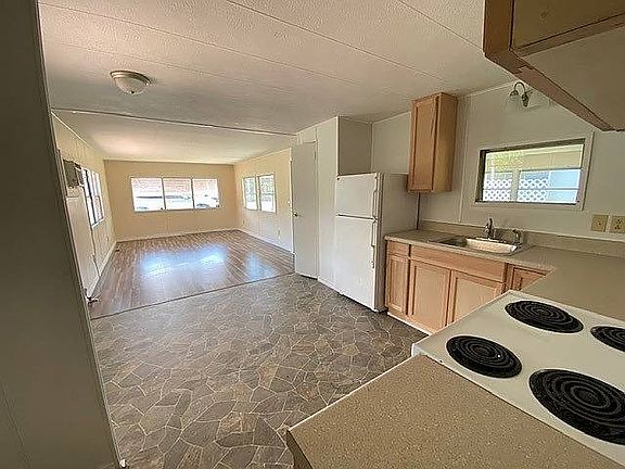 2nd image of 92 Holly Dr