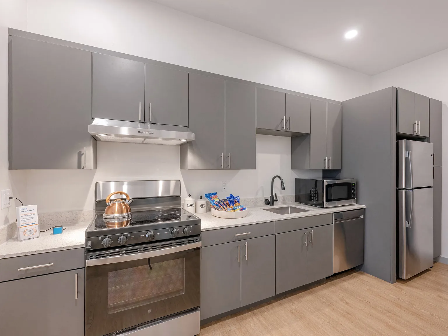 Seacoast Residences — Photo 3