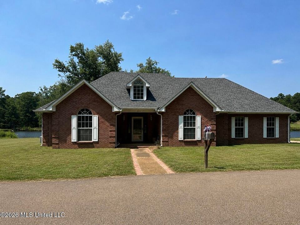 1st image of 253 Windmere Dr