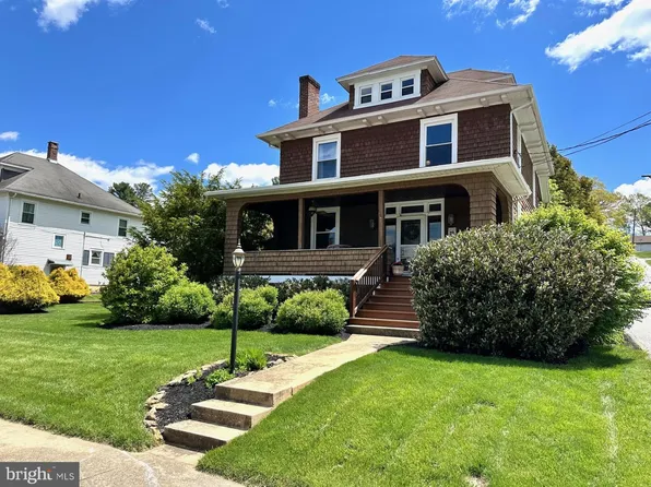 19 S Constitution Ave, New Freedom, PA 17349