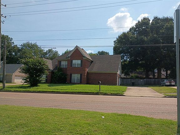 4th image of 2424 Bartlett Blvd