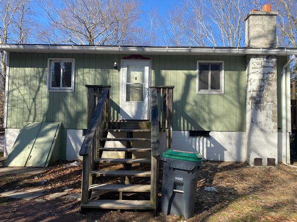 207 Echo Lake Rd