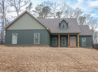 2171 Cherokee Trl, Tallassee, AL 36078