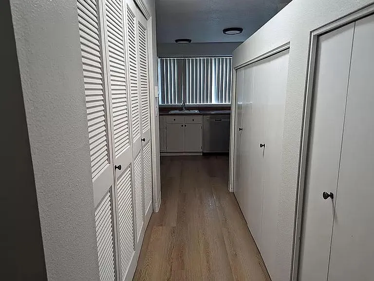 7041 SW Montauk Cir — Photo 4