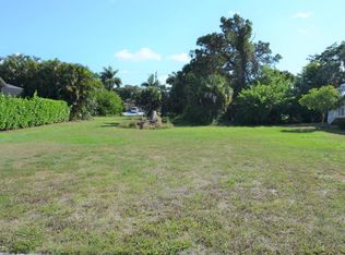572 N Barfield Dr #1, Marco Island, FL 34145