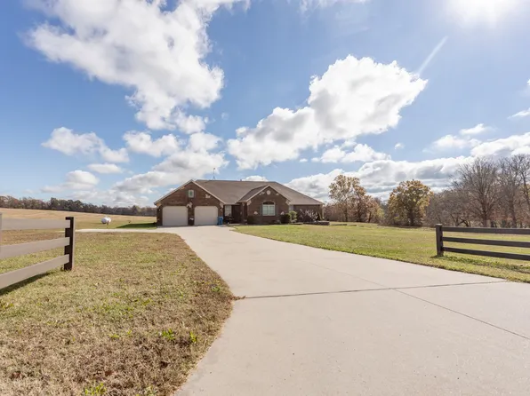 718 Davis Bridge Road, Republic, MO 65738
