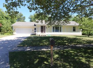 1754 Auburn Ave NE, Grand Rapids, MI 49505