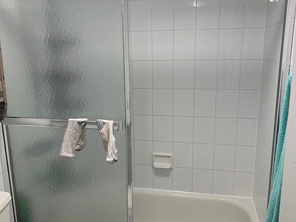 4th image of 180 Darnell Ln Floor 1