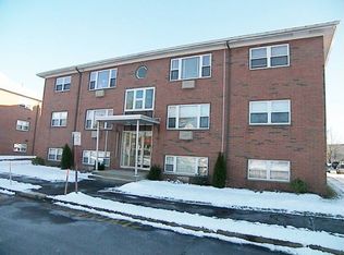 31 Warren St APT 1, Waltham, MA 02453