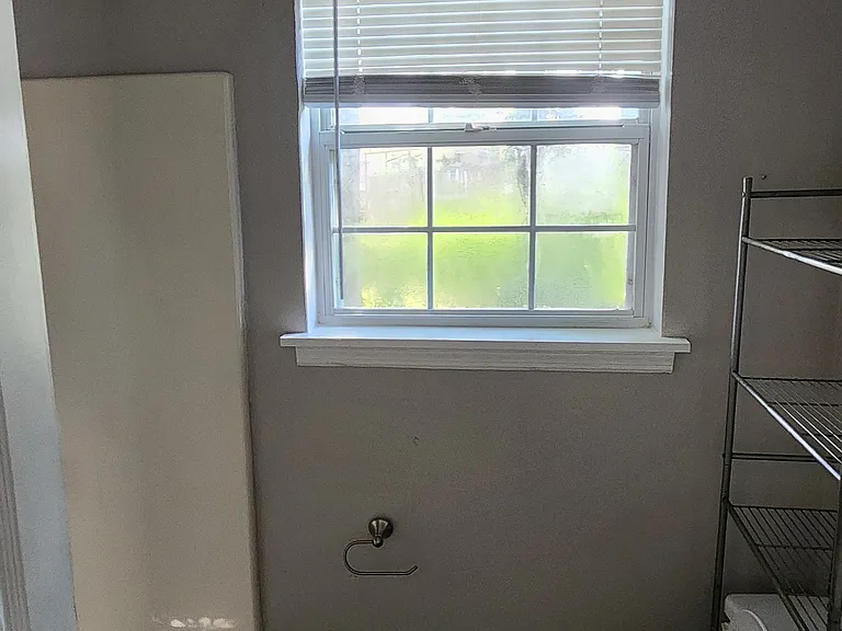 132 Pineview St — Photo 25