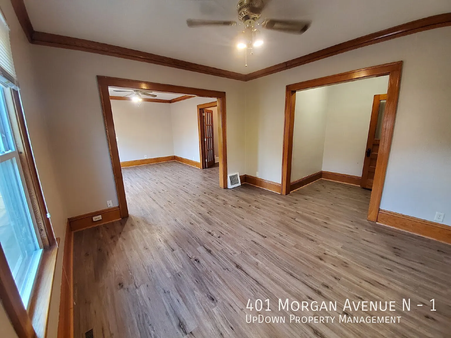 2BR 1bath Duplex Unit in Minneapolis With Laundry, AC & Garage — Photo 4