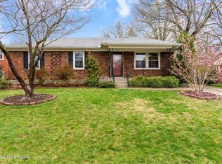 2606 Swing Dr, Jeffersontown, KY 40299