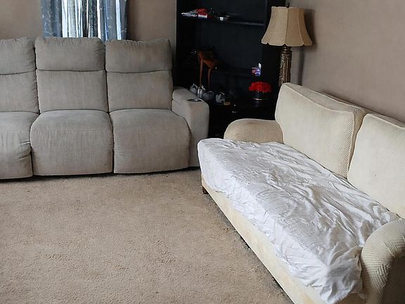 2nd image of 1236 Grand AVENUE