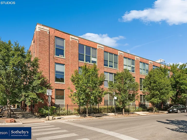 2650 W Belden Ave #38-J — Photo 23