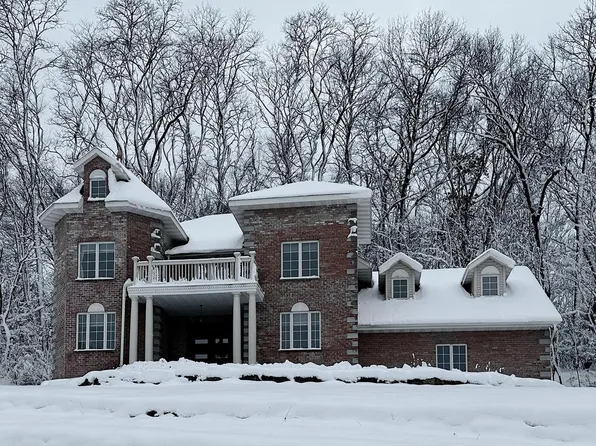 814 Lichte Drive, Mazomanie, WI 53560