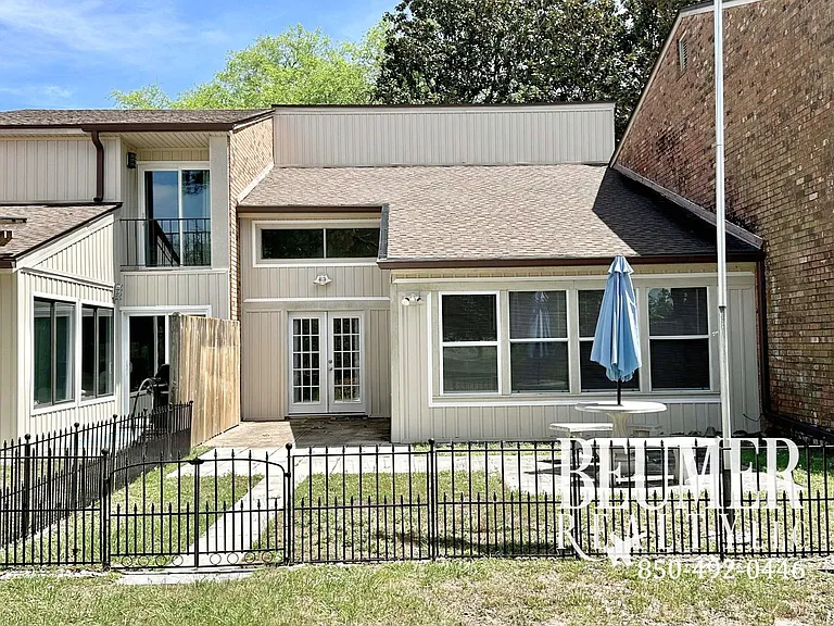 4833 Huron Dr — Photo 23