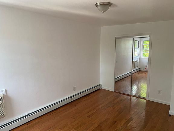 3rd image of 216-15 135th Ave Floor 2
