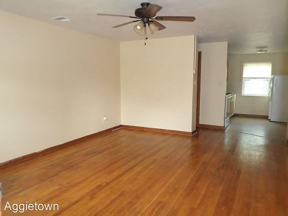 2nd image of 1916 Hunting Ave #6832487