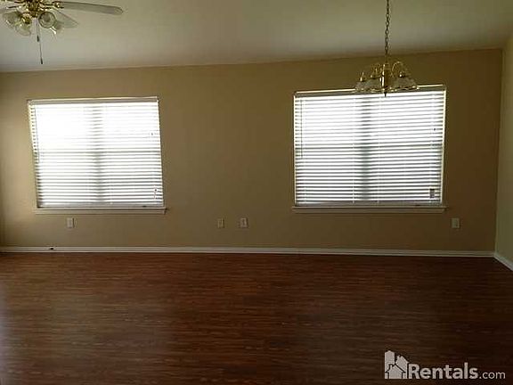 3rd image of 1827 Caddo Lake Dr