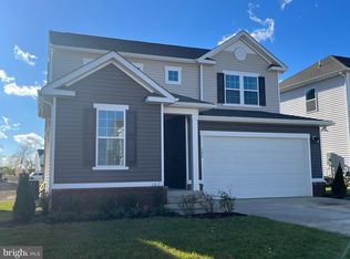 126 7th St, Middletown, VA 22645