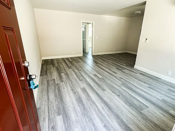 4th image of 1027 S Atlantic Blvd #5