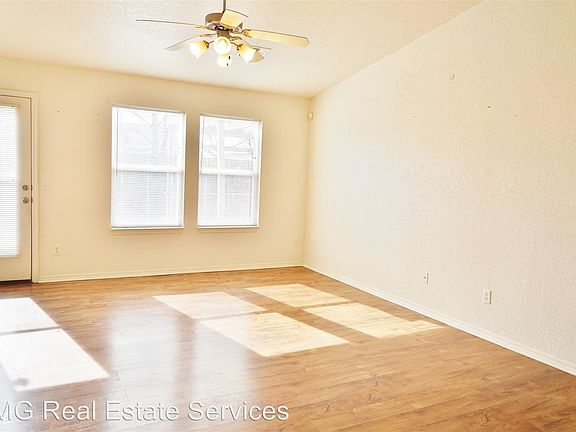 5th image of 500 Dayflower Ln