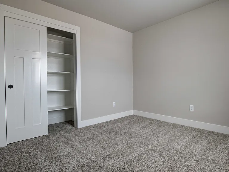 790 Rio Vista Loop — Photo 5