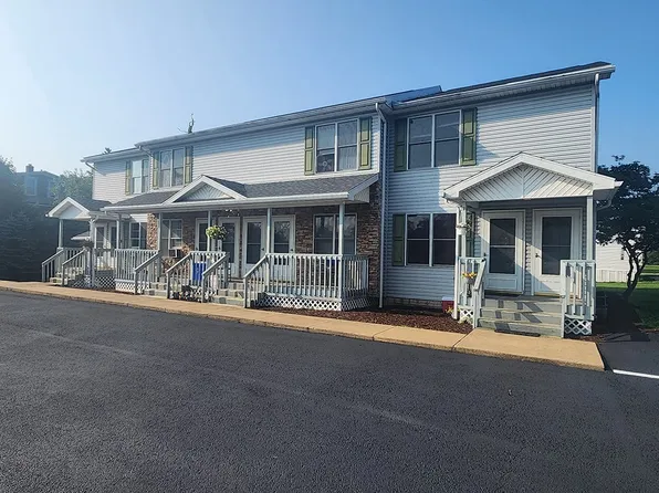 90 Lincoln Ave, Indiana, PA 15701