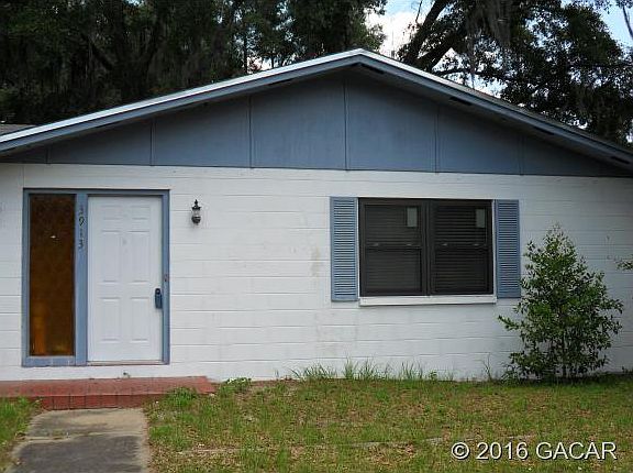 2nd image of 3913 NW 36th Ter
