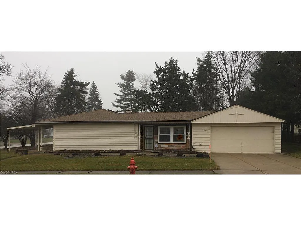 6033 Randy Rd photo 1