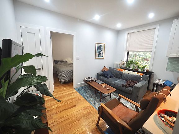 5th image of 31-12 42nd St #3L