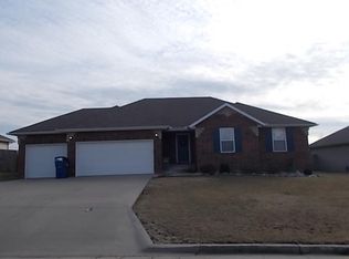 538 W 9th St, Webb City, MO 64870