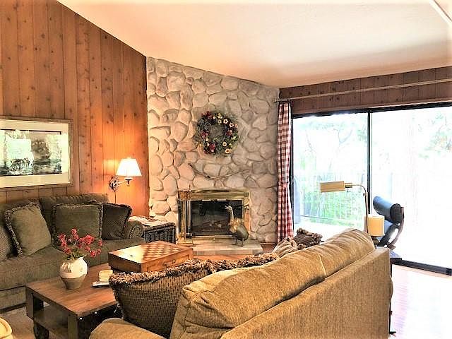 1st image of 27821 Peninsula Dr N #304