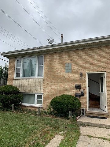 1st image of 180 Golfview Dr