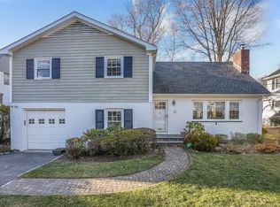 31 Valley Rd, Scarsdale, NY 10583