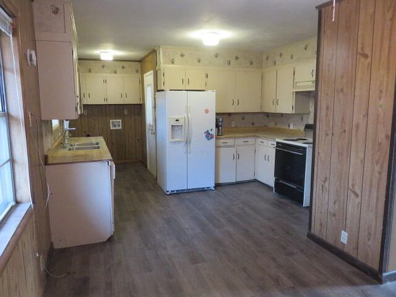 5th image of 508 Oak St
