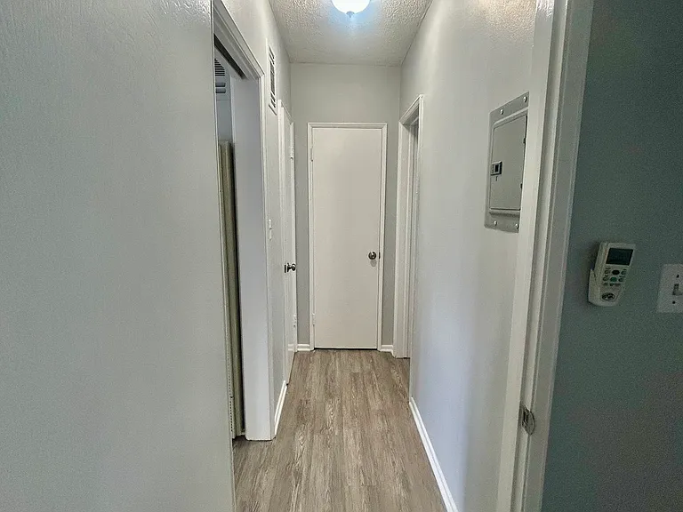 1428 Havenhurst Dr #16 — Photo 11