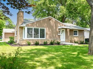 11334 W Parnell Ave, Hales Corners, WI 53130