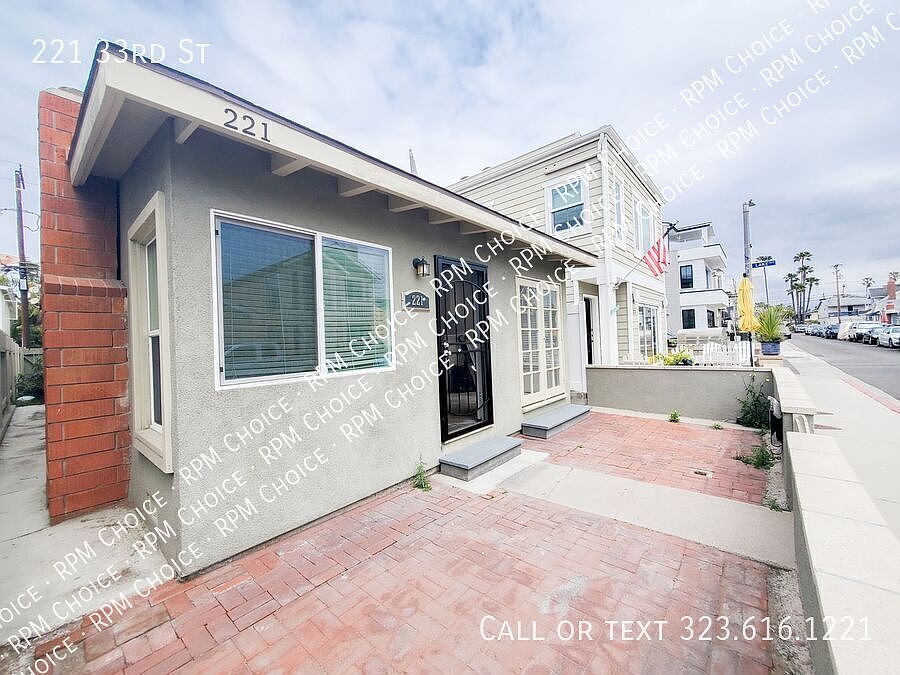 1st image of 221 33rd St