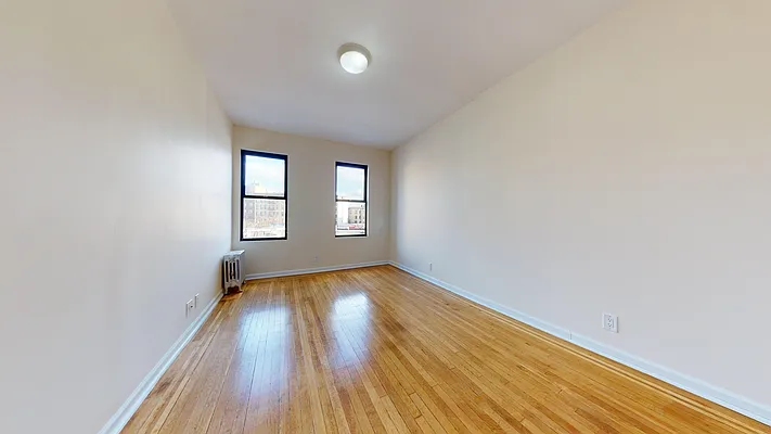 Rented by Bond New York | media 7