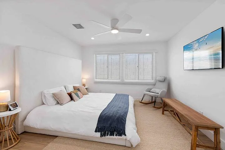 54510 Avenida Madero #1 — Photo 22