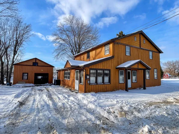 19 Mason Rd, Champlain, NY 12919