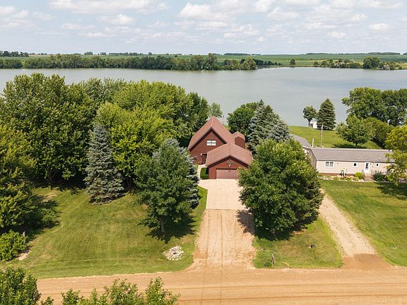 2nd image of 54 Pommier Ln
