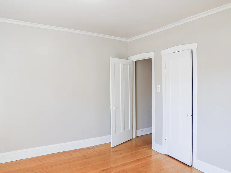 5052 N Glenwood Ave #2 — Photo 6
