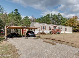 325 Young Rd, Byhalia, MS 38611